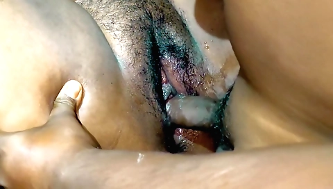 Indian amateur slut gets fucked in pussy and mouth