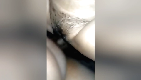 Indian babe fucks her hairy pussy and face on a porn video