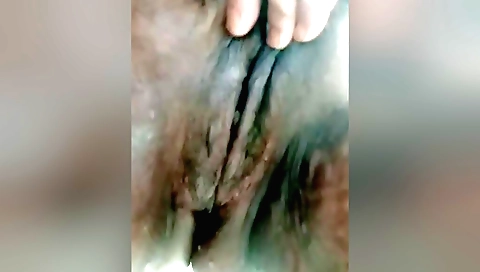 Amateur milf finger her wet clit in her bedroom 2016