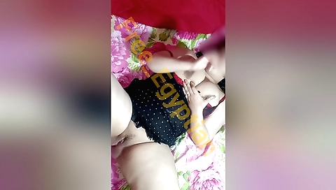 Amateur brunette with hairy pussy gets her pussy pounded