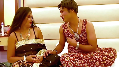 Indian slut with big tits gets fucked in a hot amateur video