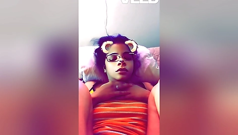 Amateur wife enjoys her pussy licking in the bedroom