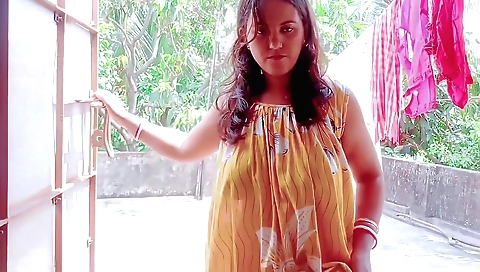 sexy brunette babe suhanas very hot 18+ live suhaagrat