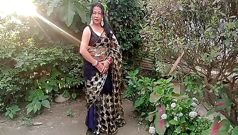 Indian solo female fucked outdoors by her stepbrother