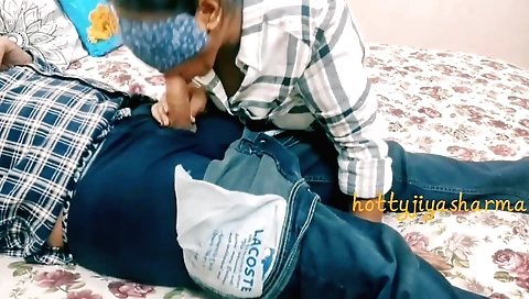 Brunette indian amateur with shaved pussy sexed out