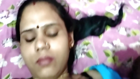 Indian girl sucking a dick and getting creampie in ass