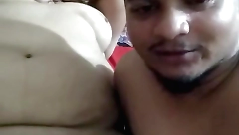 Indian hottie in a big natural tits got banged in market