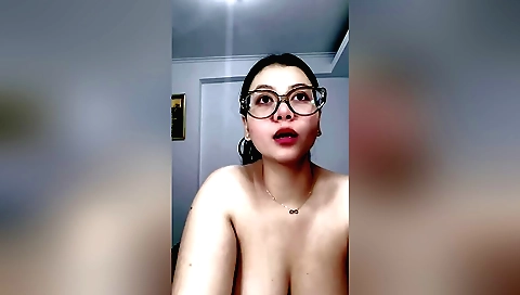 Indian brunette shows off her lovely body in lingerie