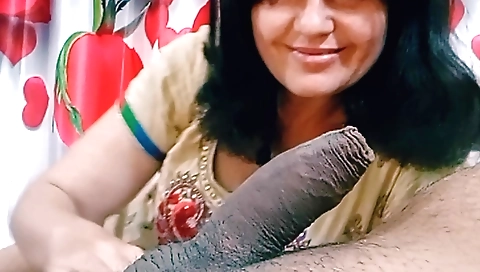 Milf stepmom fuck with her stepson in homemade scene
