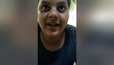 Indian deep throat fuck scene with hot slut in the hotel