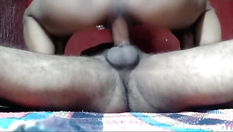 I am licking my big booty in homemade amateur webcam