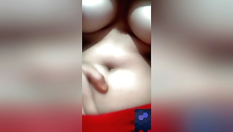 Teen babe with teen 18+ year 18+ beauty to play with her sexy body