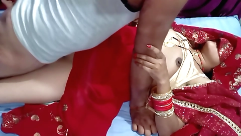 Indian wife seduced into wedroom with first night and desi bhabhi