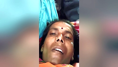 A big booty amateur indian show a boob show in front