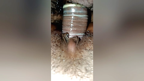 Indian babe fucked in the bedroom during summer heat