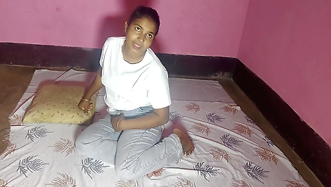 Indian teen fucked by her boyfriend in the village