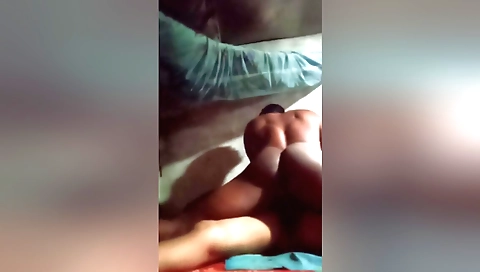 Amateur Indian porn video with a sexy girl in a high heels