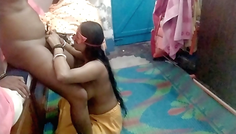 Indian babe gets fucked in doggystyle by her stepfather