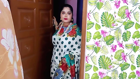 Amateur indian chick with big boobs fucked by stepbrother