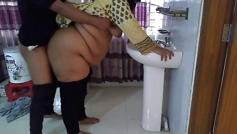Indian brunette with big ass 100% happy when fucked