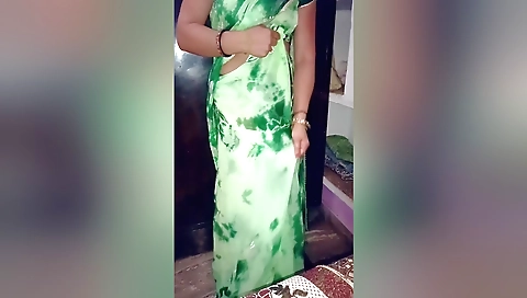 Gunjan bhabhi has a great time fucking by her stepbrother