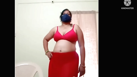 Chubby brunette milf shows her natural boobies and ass