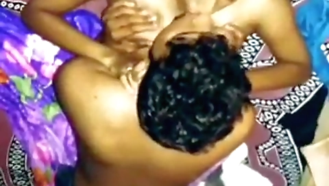 Indian porn video shows a sensual amateur sex scene