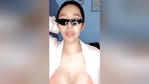 Sexy amateur brunette shows off her body in a video