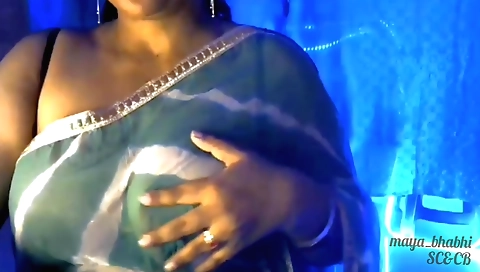 Indian babe masturbates on her knees on webcam video