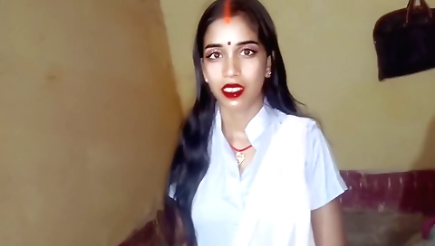 Indian brunette girl enjoys outdoor sex in her house
