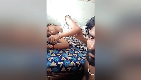 Indian hottie plays with her clit and makes her lover cum hard