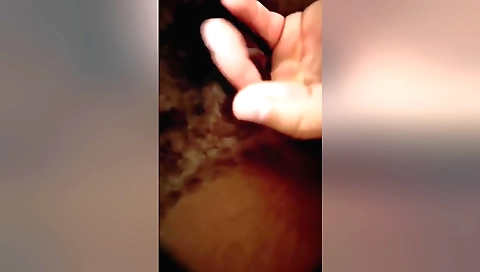 Amateur fetish video of a hot babe with hairy pussy