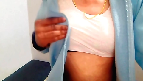 Indian solo girl masturbating with her mouth and pussy