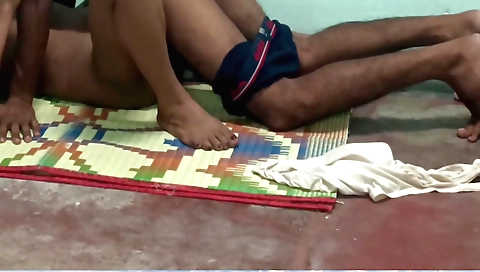 Indian webcam girl enjoys her homemade hardcore sex vid