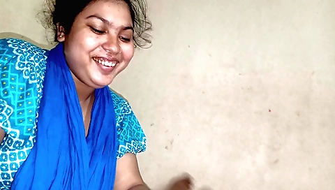 Indian amateur sex with a big ass and a juicy booty
