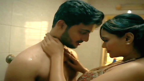 Busty indian lady gets penetrated and cum on her tits