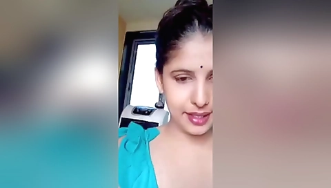 Indian chick is fucked with a hot tango in her bed